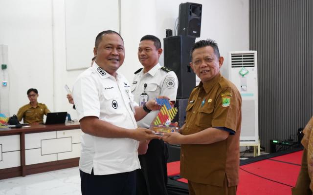 Karawang Pertahankan Juara 1 Keterbukaan Informasi Jabar, Maslani Minta Aduan Warga Dipercepat